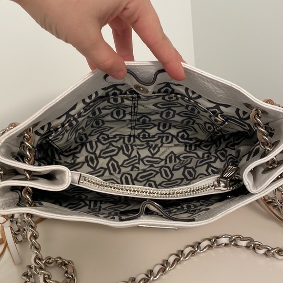 Rebecca Minkoff | Swing Shoulder Bag in White - Picture 6 of 7